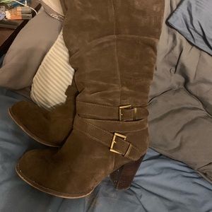 Torrid size 9 boots